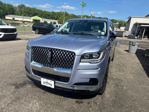 Crystal Blue Metallic 2022 Lincoln Navigator Black Label