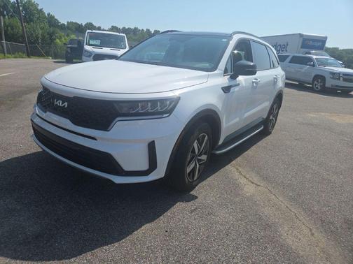 Glacial White Pearl 2023 Kia Sorento S