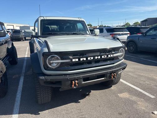 Cactus Gray 2022 Ford Bronco Outer Banks