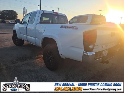 2022 Toyota Tacoma SR5