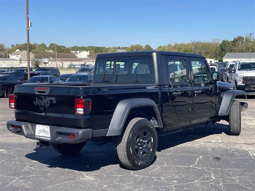 2023 Jeep Gladiator Sport