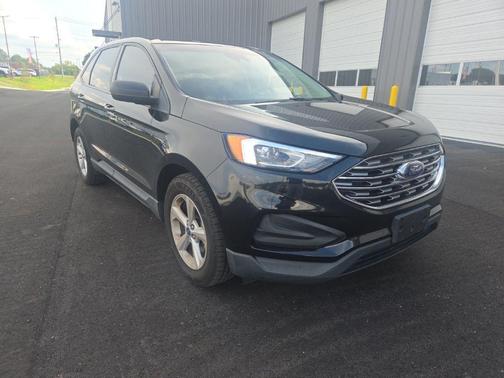 Agate Black 2020 Ford Edge SE
