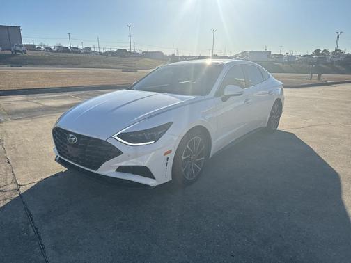 2023 Hyundai SONATA Limited