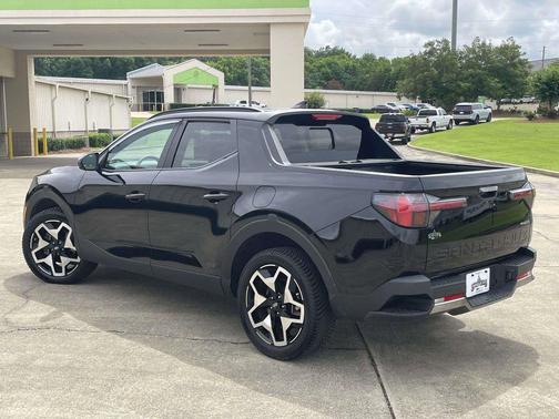 Phantom Black 2022 Hyundai SANTA CRUZ Limited