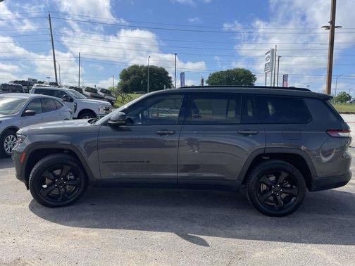 2021 Jeep Grand Cherokee L Altitude