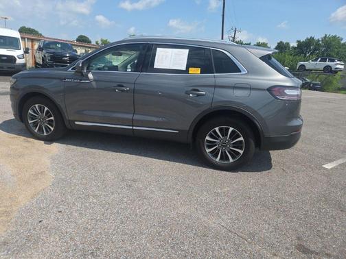Asher Gray Metallic Clearcoat 2023 Lincoln Nautilus Standard