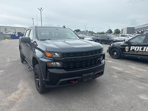 Shadow Gray Metallic 2021 Chevrolet Silverado 1500 Custom Trail Boss