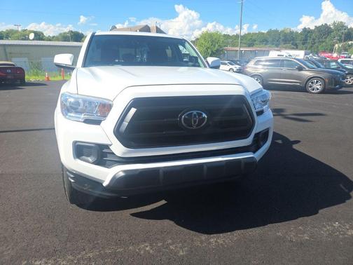 Ice Cap 2023 Toyota Tacoma SR