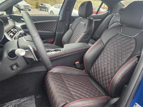 2025 Genesis G70 3.3T AWD Sport Advanced