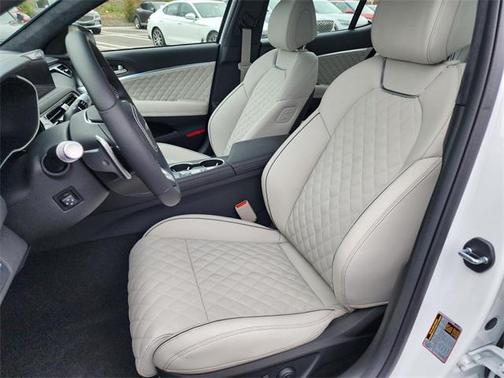 2025 Genesis G70 3.3T RWD Sport Advanced