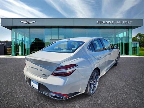 2025 Genesis G70 3.3T AWD Sport Advanced