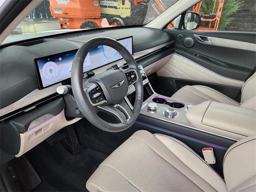 2025 Genesis GV80 2.5T
