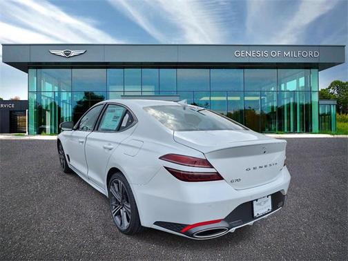 2025 Genesis G70 2.5T AWD