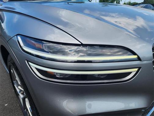 2024 Genesis GV70 2.5T AWD