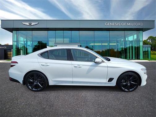 2023 Genesis G70 2.0T AWD