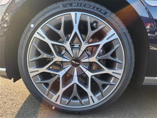 2025 Genesis G90 3.5T e-SC