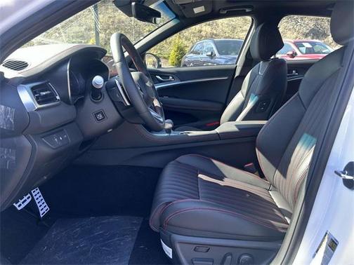 2025 Genesis G70 3.3T AWD Sport Advanced