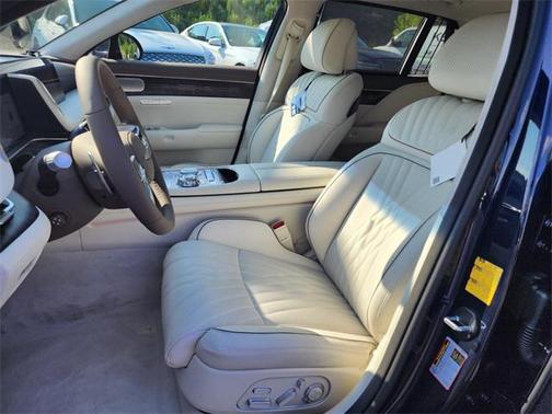 2025 Genesis G90 3.5T e-SC