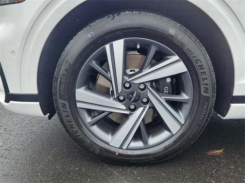 2026 Genesis GV70 3.5T Sport Advanced