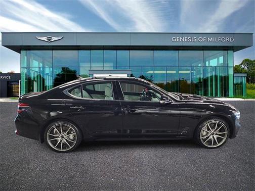 2025 Genesis G70 2.5T AWD