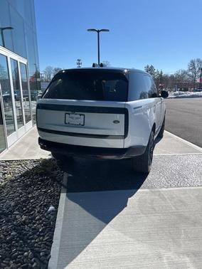 2023 Land Rover Range Rover P400 SE