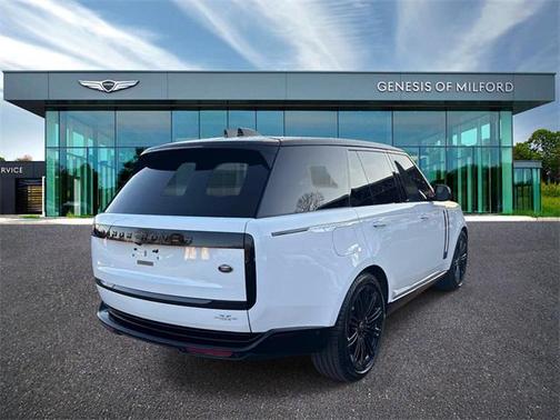 2023 Land Rover Range Rover P400 SE