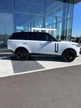 2023 Land Rover Range Rover P400 SE