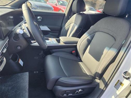 2025 Genesis GV60 Standard AWD