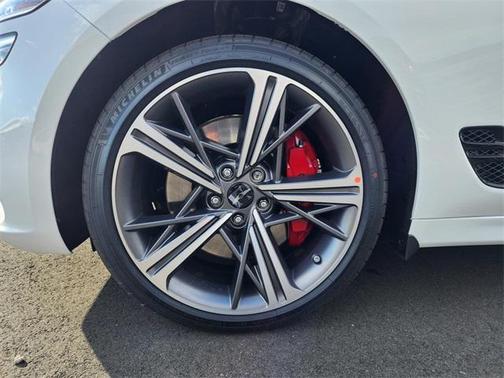 2025 Genesis G70 3.3T AWD Sport Advanced