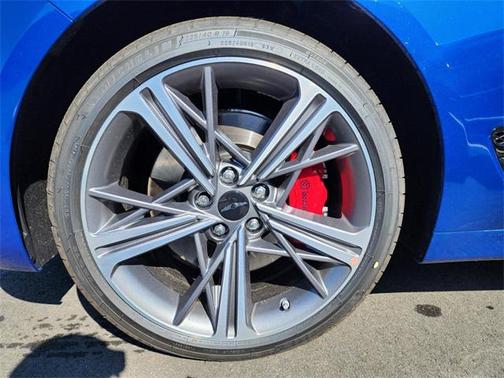 2025 Genesis G70 2.5T AWD