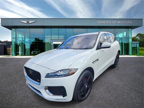 2018 Jaguar F-PACE S