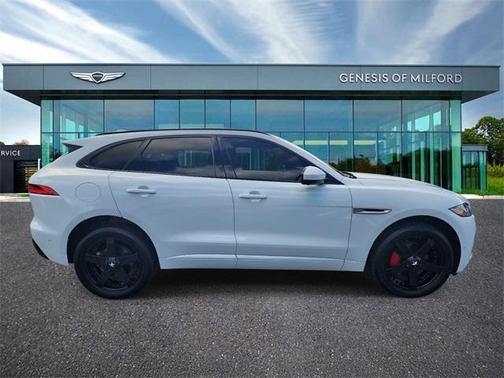 2018 Jaguar F-PACE S