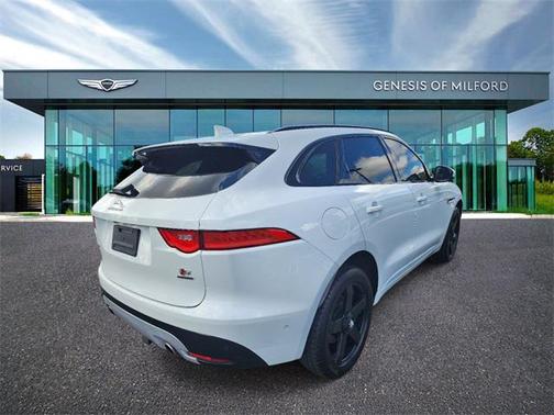 2018 Jaguar F-PACE S