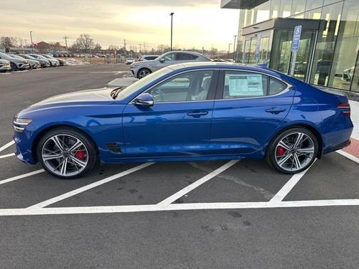 2025 Genesis G70 3.3T AWD Sport Advanced