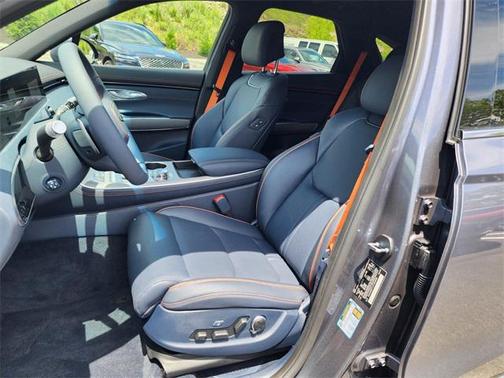 2026 Genesis GV70 3.5T Sport Advanced