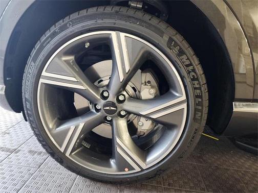 2025 Genesis GV80 2.5T