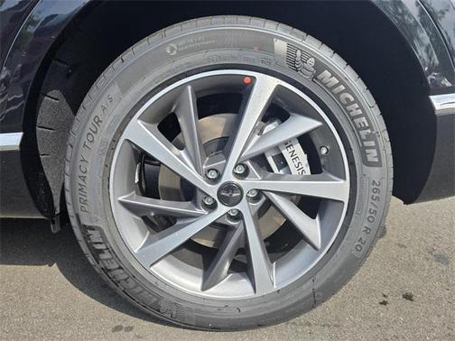 2025 Genesis GV80 2.5T