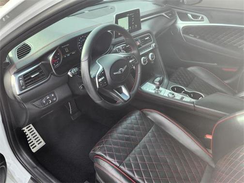 2021 Genesis G70 3.3T AWD