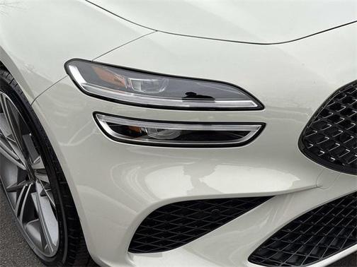 2025 Genesis G70 3.3T AWD Sport Advanced