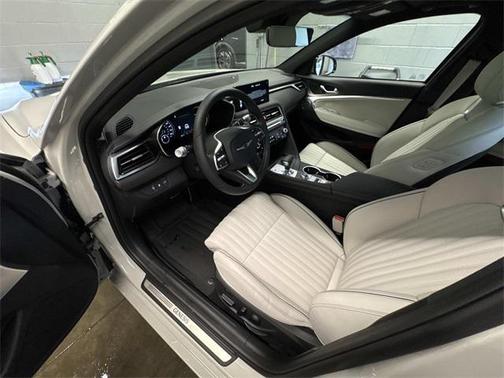 2025 Genesis G70 3.3T Sport Advanced