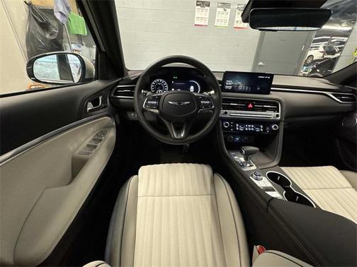 2025 Genesis G70 3.3T Sport Advanced