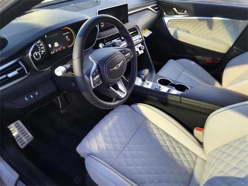 2025 Genesis G70 3.3T AWD Sport Advanced