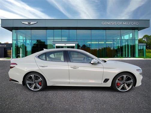 2025 Genesis G70 3.3T AWD Sport Advanced