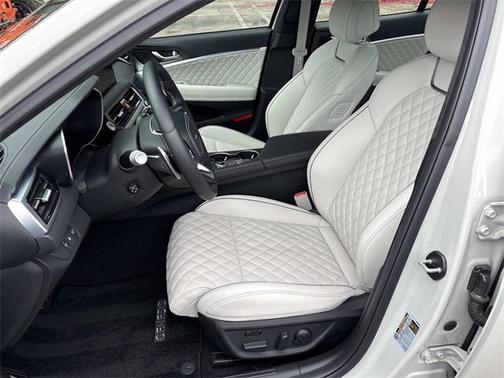 2025 Genesis G70 3.3T Sport Prestige