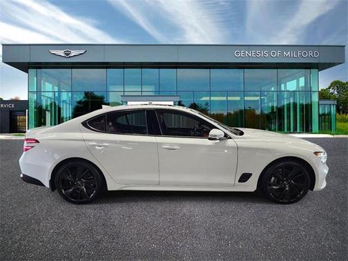 2023 Genesis G70 2.0T AWD