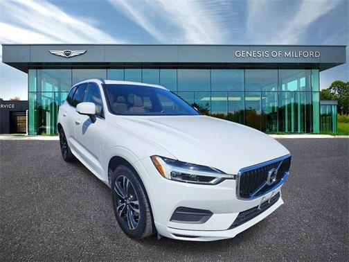 2020 Volvo XC60 T5 Momentum