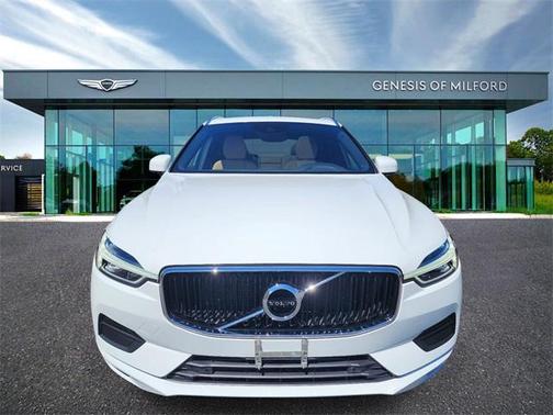 2020 Volvo XC60 T5 Momentum