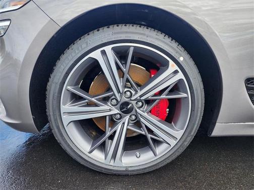 2025 Genesis G70 3.3T AWD Sport Advanced