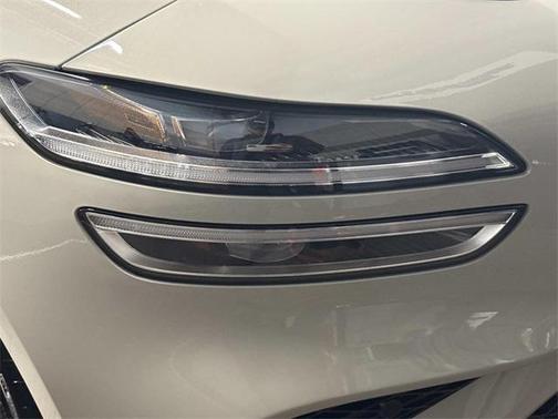 2025 Genesis G70 3.3T AWD Sport Advanced