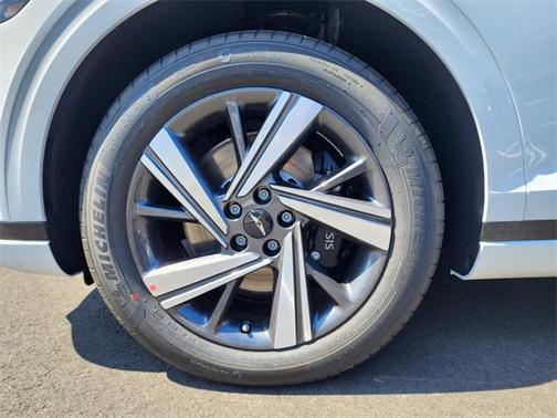 2026 Genesis GV70 3.5T Sport Advanced